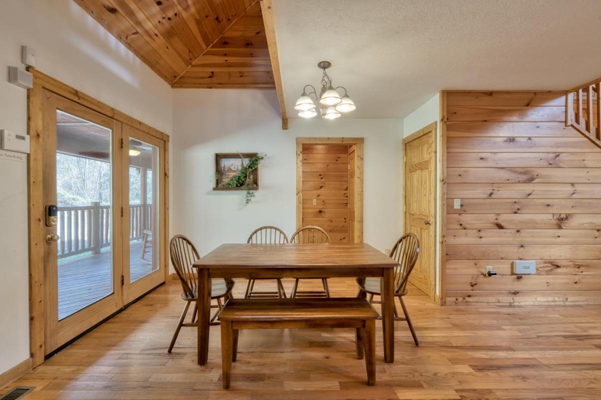 Cherokee Lodge Sevierville Eksteriør billede